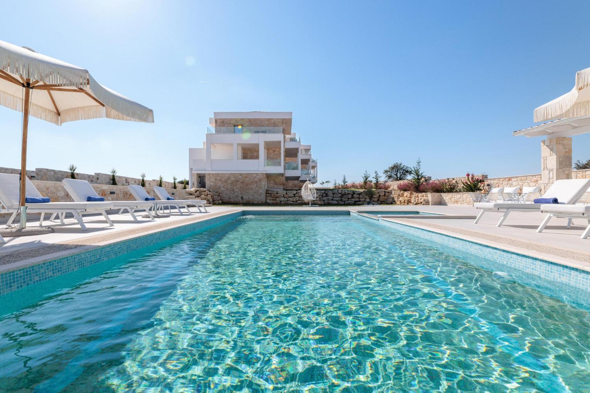 Anna Mare Luxury Apartments Afytos Exteriör bild
