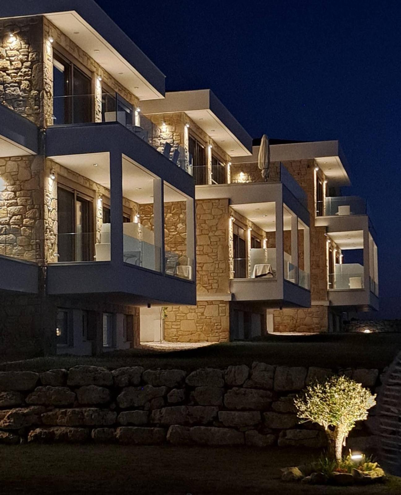 Anna Mare Luxury Apartments Afytos Exteriör bild