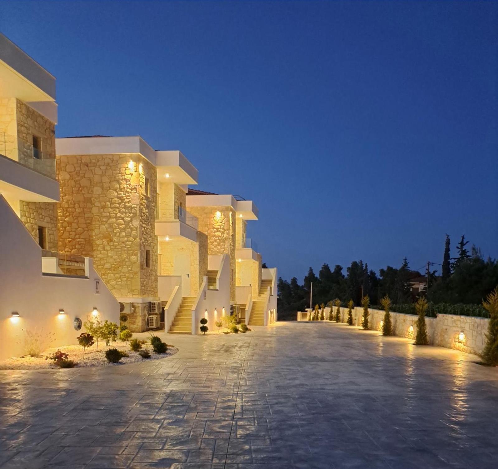 Anna Mare Luxury Apartments Afytos Exteriör bild