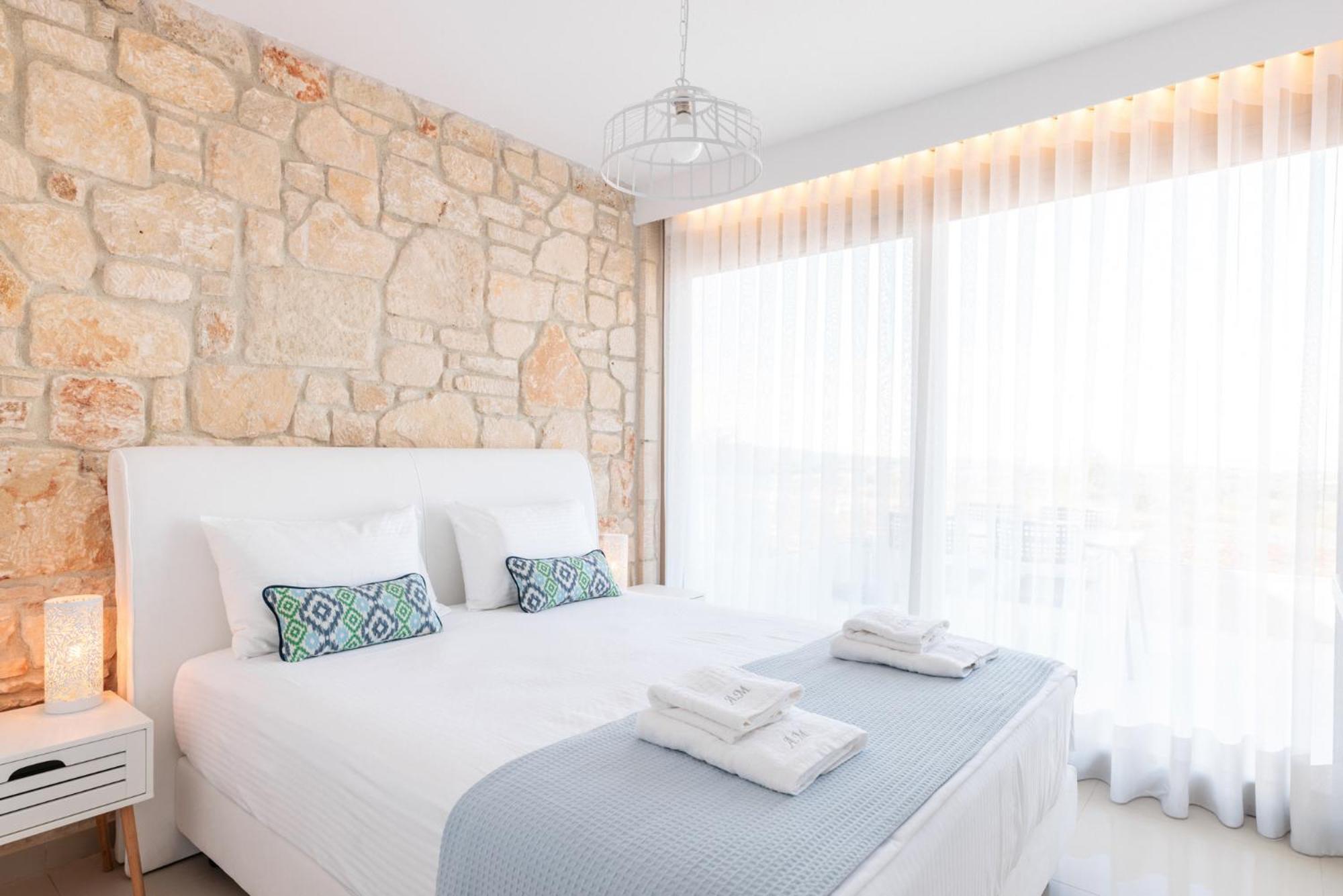 Anna Mare Luxury Apartments Afytos Rum bild