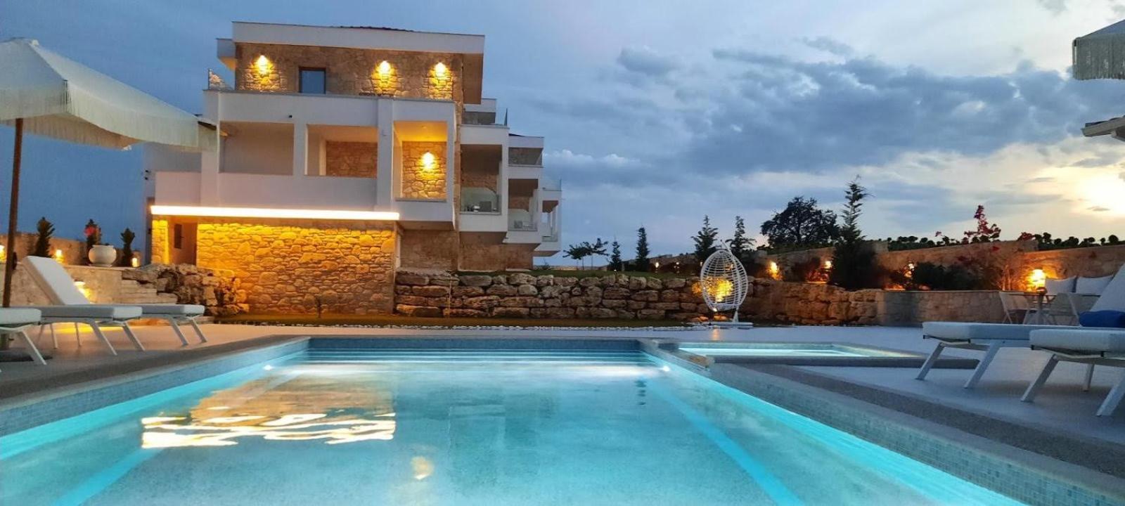 Anna Mare Luxury Apartments Afytos Exteriör bild